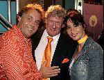 Hong Kong 8 oktober 2004
Princess Model of the world verkiezing. 
Aad Ouborg met Willibrord Frequin en vriendin