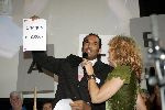Arnhem 14 november 2005
Leonie Janssen en Arnold Vanderleyde met cheque