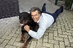 Ouderkerk aan de Amstel 3 oktober 2005
Halsband van blinde geleide honden.
Emile Ratelband