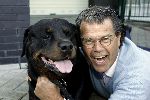 Ouderkerk aan de Amstel 3 oktober 2005
Halsband van blinde geleide honden.
Emile Ratelband
