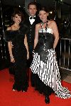 Amsterdam 21 oktober 2005
Televizierringuitreiking in ij theater.
Esther Duller met compagnon