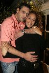 Amsterdam 18 oktober 2005
Glennis Grace met nieuwe vriend Moos bij restaurant Sama Sebo.
Glennis is hier 2 maanden zwanger