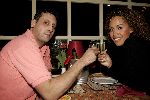 Amsterdam 18 oktober 2005
Glennis Grace met nieuwe vriend Moos bij restaurant Sama Sebo.
Glennis is hier 2 maanden zwanger