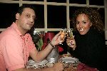 Amsterdam 18 oktober 2005
Glennis Grace met nieuwe vriend Moos bij restaurant Sama Sebo.
Glennis is hier 2 maanden zwanger