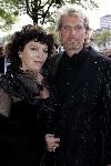 Amsterdam 2 oktober 2005
Premiere Beauty and the beast in Carre.
Henriette Tol met man
