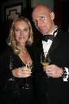 Amsterdam 2 oktober 2005
Premiere Beauty and the beast in Carre.
Joke de Kruyff met vriend