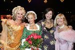 Amsterdam 2 oktober 2005
Premiere Beauty and the beast in Carre.
Mariska v Kolck Karin Bloemen Mathilde Santing en Willeke Alberti