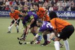 Eindhoven, 9 Oktober 2005
De eerste wedstrijd in de hoofdklasse tussen promovendus HC Eindhoven en landskampioen Oranje Zwart, eindstand 1-3 voor de landskampioen.
Nitim Kumar