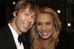 Amsterdam 21 oktober 2005
Televizierringuitreiking in ij theater.
Patty Brard met vriend