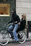 Amsterdam 28 oktober 2005
 Regilio Tuur met zijn vriendin op Johnny Loco fiets