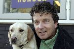 Ouderkerk aan de Amstel 3 oktober 2005
Halsband van blinde geleide honden.
Robert ten Brink