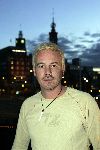 Amsterdam 2 oktober 2005
Opnames cd hoes Xander de Buisonje bij hotel l Europe.  
Ron Tetteroo