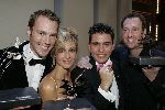 Amsterdam 21 oktober 2005
Uitreiking van de televizierring in theater aan het ij.
Sipke Jan Dousema Wendy v Dijk Jan Smit en Jochem v Gelder