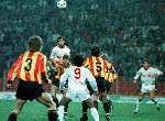 Eindhoven,8 februari 1989
Super europacup PSV-KV Mechelen, eindstand 1-0
Hans Gilhaus koppend boven Graeme Rutjes