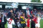 Louis v Gaal en Gerard v d Lem bij het Kampioensschap van AJAX Seizoen 1995 1996
Bobby Haarms Edwin v d Sar Jari Litmanen  Finidi George