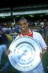 Michael Reiziger met kampioensschaal in 1996