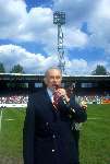 Michael v Praag spreek de supporters van  JAX toe bij kampioensschap in 1996 In de Meer