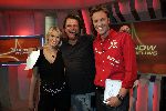 Amsterdam 13 septmber 2005
Anouk Smulders (zwanger) en Viktor Brand bij shownieuws en regisseur teun