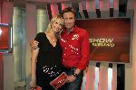 Amsterdam 13 septmber 2005
Anouk Smulders (zwanger) en Viktor Brand bij shownieuws