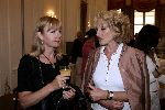Amsterdam 2 september 2005
Gerrie v d Kleij  en Jerney Kagman bij uitreiking boek Ramses Shaffy