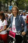 Den Bosch 17 september 2006
Fietsen voor Pink Ribbon met Leontien Zijlaard v Moorsel.
Anouk Smulders