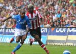 Eindhoven, 17 September 2006
Kompetitiewedstrijd PSV-Feyenoord, eindstand 2-1
Jefferson Farfan en Arouna Kone in duel met Dwight Tiendalli van Feyenoord
© Foto Ronald Otter
