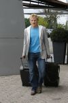 Eindhoven, 4 September 2006
Philips Stadion, bijeenkomst eerste training Nederlands elftal voor de wedstrijd tegen Wit Rusland.
Dirk Kuyt bij aankomst