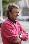 Eindhoven, 4 September 2006
Philips Stadion, bijeenkomst eerste training Nederlands elftal voor de wedstrijd tegen Wit Rusland.
Hans Kraaij Jr. die op dit moment moeilijke tijden door maakt met zijn vriendin.