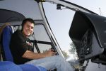 Sneek 14 september 2006
Jan Smit gaat met helicopter heel nederland af om zijn nieuwe cd te promoten.