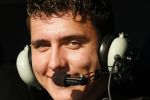 Sneek 14 september 2006
Jan Smit gaat met helicopter heel nederland af om zijn nieuwe cd te promoten.