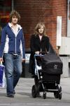 Amsterdam 30 augustus 2006
Jop de Vries  met zijn vriendin achet de kinderwagen.