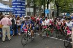 Den Bosch 17 september 2006
Fietsen voor Pink Ribbon met Leontien Zijlaard v Moorsel.