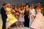 Utrecht, 9 September 2006
Beatrixhal. Permiere musical THE WIZ
De Cast met o.a.Nurlaila Karim, Danny de Munk, Jerrel Houtsnee, Danny Yanga, Jeroen Phaff, Mathilde Santing, Marjolijn Touw, Sophia Wezer, Charly Luske, Peter Rijnbeek, Frits Ssissing en Minister Maria v d Hoeven