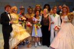 Utrecht, 9 September 2006
Beatrixhal. Permiere musical THE WIZ
De Cast met o.a.Nurlaila Karim, Danny de Munk, Jerrel Houtsnee, Danny Yanga, Jeroen Phaff, Mathilde Santing, Marjolijn Touw, Sophia Wezer, Charly Luske, Peter Rijnbeek, Frits Ssissing en Minister Maria v d Hoeven