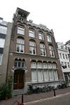 Amsterdam 5 september 2006
Appartement Martijn Krabbe te koop.