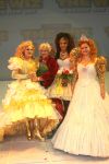 Utrecht, 9 September 2006
Beatrixhal. Permiere musical THE WIZ
Marjolijn touw ( Sadista ), Karin Bloemen, Sophia Wezer ( Acadabra ) en Mathilde Santing (Glinda )