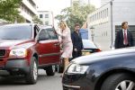 Den Haag 18 mei 2006
Maxima ontvangt boek  30 plannen voor een beter  Nederland .
Maxima wisselt nadat ze met AA auto wegereden is naar haar eigen Volvo C90 jeep