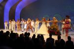 Utrecht, 9 September 2006
Beatrixhal. Permiere musical THE WIZ
o.a. Danny de Munk, Nurlaila Karim, Jerrel Houtsnee, Danny Yanga, Jeroen Phaff, Mathilde Santing, Marjolijn Touw, Sophia Wezer, Charly Luske, Peter Rijnbeek en Jamai