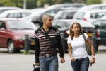 Eindhoven, 4 September 2006
Philips Stadion, bijeenkomst eerste training Nederlands elftal voor de wedstrijd tegen Wit Rusland.
Nigel de Jong bij aankomst met zijn partner