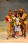 Utrecht, 9 September 2006
Beatrixhal. Permiere musical THE WIZ
Nurlaila Karim samen met Danny Yanga ( Vogelverschrikker ), Jerrel Houtsnee ( Blikkeman ) en Jeroen Phaff ( Laffe Leeuw )