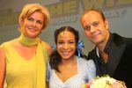 Utrecht, 9 September 2006
Beatrixhal. Permiere musical THE WIZ
Nurlaila Karim samen met Carlo Boszhard en Irene Moors