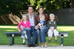 Apeldoorn, 9 September 2006
Fotosessie bij Kasteel 't Loo met Prins Maurits en Prinses Marilene met hun kinderen Prinses Anna, Prins Lucas en Prinses Felicia.
