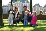 Apeldoorn, 9 September 2006
Fotosessie bij Kasteel 't Loo met Prins Maurits en Prinses Marilene met hun kinderen Prinses Anna, Prins Lucas en Prinses Felicia.