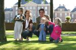 Apeldoorn, 9 September 2006
Fotosessie bij Kasteel 't Loo met Prins Maurits en Prinses Marilene met hun kinderen Prinses Anna, Prins Lucas en Prinses Felicia.