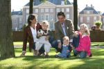 Apeldoorn, 9 September 2006
Fotosessie bij Kasteel 't Loo met Prins Maurits en Prinses Marilene met hun kinderen Prinses Anna, Prins Lucas en Prinses Felicia.