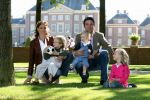 Apeldoorn, 9 September 2006
Fotosessie bij Kasteel 't Loo met Prins Maurits en Prinses Marilene met hun kinderen Prinses Anna, Prins Lucas en Prinses Felicia.