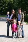 Apeldoorn, 9 September 2006
Fotosessie bij Kasteel 't Loo met Prins Maurits en Prinses Marilene met hun kinderen Prinses Anna, Prins Lucas en Prinses Felicia.