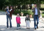 Apeldoorn, 9 September 2006
Fotosessie bij Kasteel 't Loo met Prins Maurits en Prinses Marilene met hun kinderen Prinses Anna, Prins Lucas en Prinses Felicia.