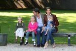 Apeldoorn, 9 September 2006
Fotosessie bij Kasteel 't Loo met Prins Maurits en Prinses Marilene met hun kinderen Prinses Anna, Prins Lucas en Prinses Felicia.