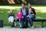 Apeldoorn, 9 September 2006
Fotosessie bij Kasteel 't Loo met Prins Maurits en Prinses Marilene met hun kinderen Prinses Anna, Prins Lucas en Prinses Felicia.